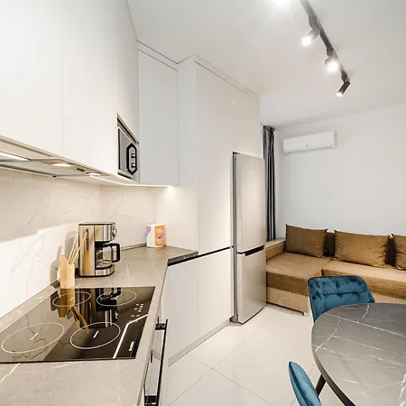 Comfy Flat *