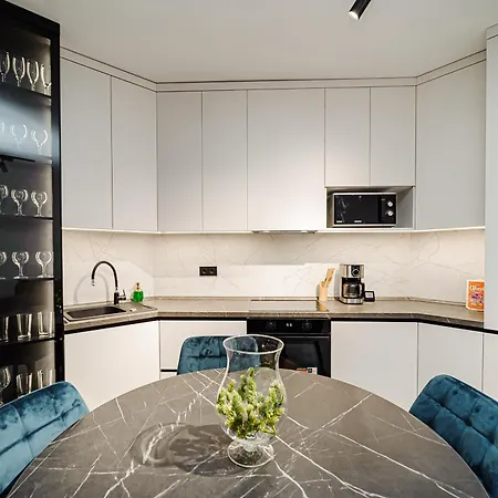 Comfy Flat Apartment